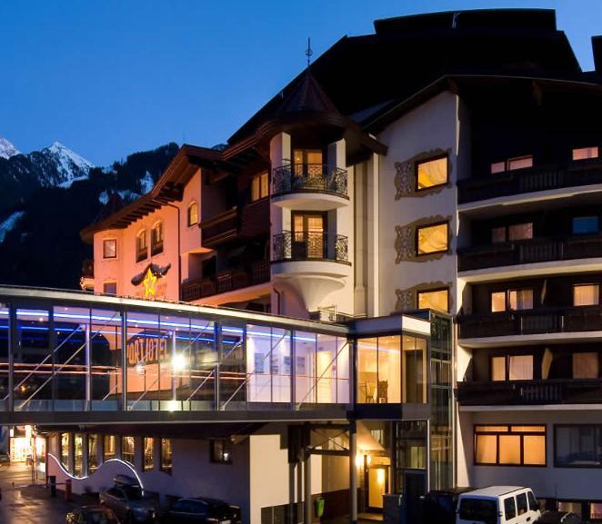 Strass - Sport & Spa Hotel Mayrhofen Extérieur photo