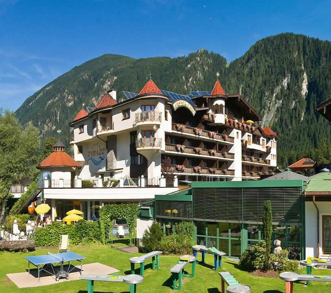 Strass - Sport & Spa Hotel Mayrhofen Extérieur photo