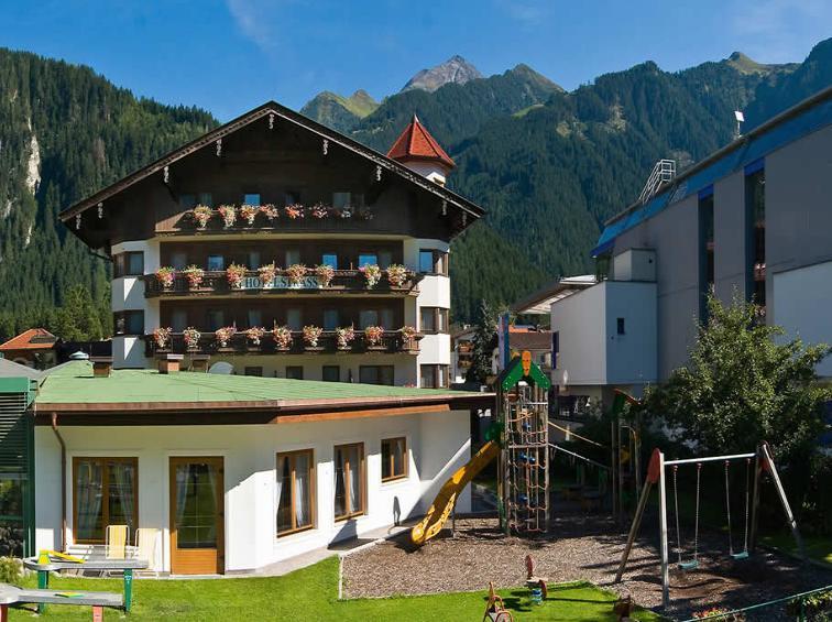 Strass - Sport & Spa Hotel Mayrhofen Extérieur photo