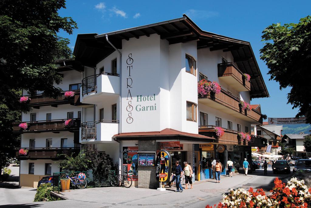 Strass - Sport & Spa Hotel Mayrhofen Extérieur photo